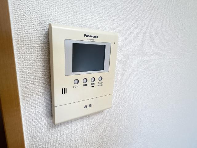 メゾンアシューレの内装|カメラ付インターホン
