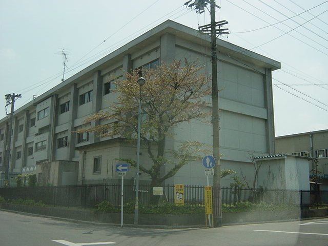 レジデンス九品の周辺|宮西小学校まで800ｍ