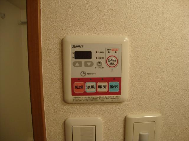 クレアのその他|浴室乾燥機