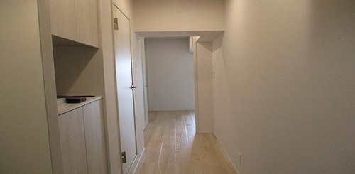 東陽町住宅のその他|共用部から室内　※2026年7月撮影の写真