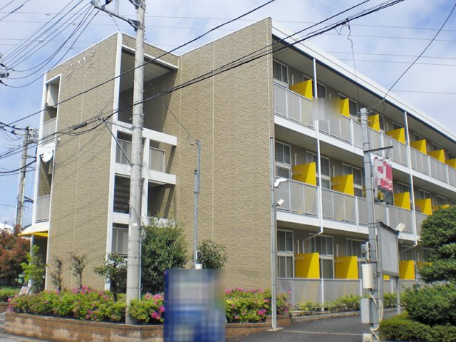 レオパレスツインハイツＡの外観