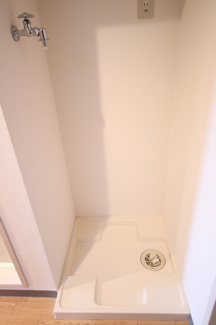 ★室内洗濯機置場★（別室参考写真）