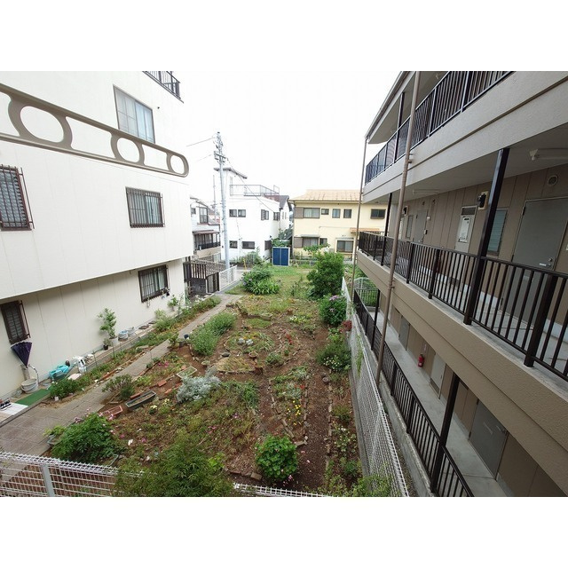 御殿町ハイツ　Ａのバルコニー