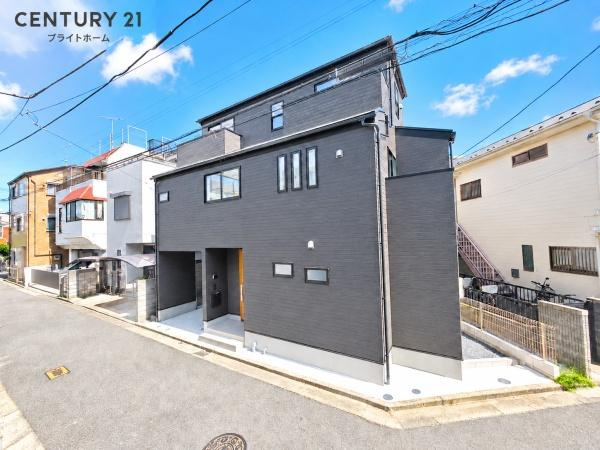 川崎市川崎区渡田東町の新築一戸建の前面道路含む現地写真|陽当りの良さ、住環境を現地にてご確認下さい！
周辺環境も合わせてご案内させていただきます！