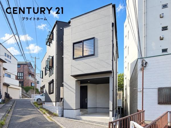 横浜市西区境之谷の新築一戸建の前面道路含む現地写真|陽当りの良さ、住環境を現地にてご確認下さい！
周辺環境も合わせてご案内させていただきます！