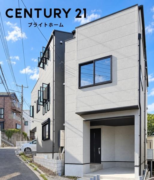横浜市西区境之谷の新築一戸建の外観|堂々と完成しました！いつでもご案内可能です！
お車でご自宅まで送迎承ります。