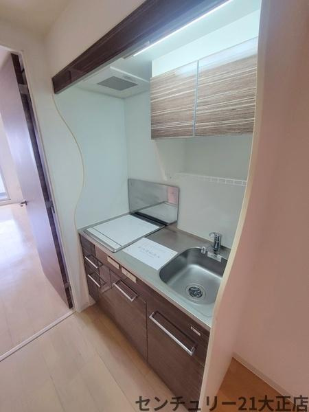 ラシュレエグゼ難波南のキッチン