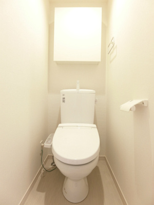 【トイレ】 | リブリ・Anjewel | 落ち着いた色調のトイレです