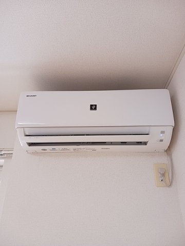 シュティル．スダの設備