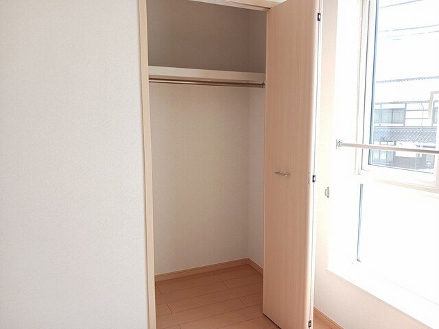 エスポアール　井波の収納