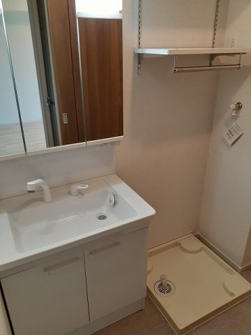 レジデンス　カワシマの洗面所