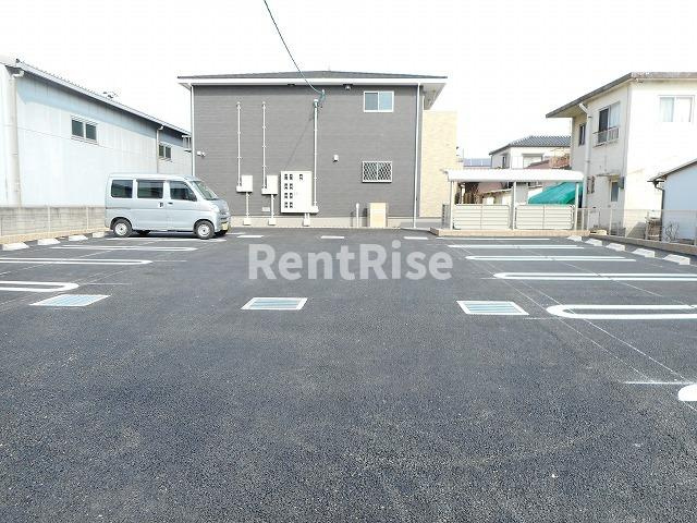 グレイス　イトウ　ファイブの駐車場|駐車場
