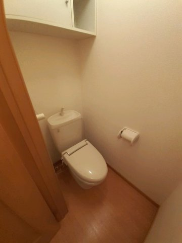 フローラル高畑のトイレ