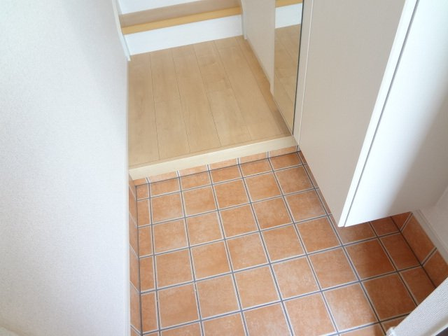 ロータスの玄関