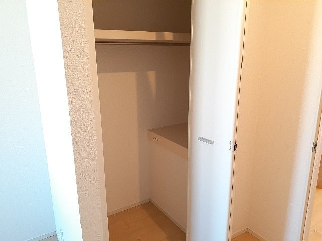 ロータスの収納