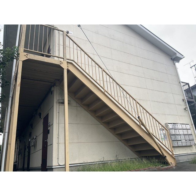 ヒルトップハイツの外観