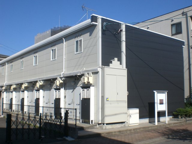 レオパレスインフォラータの外観