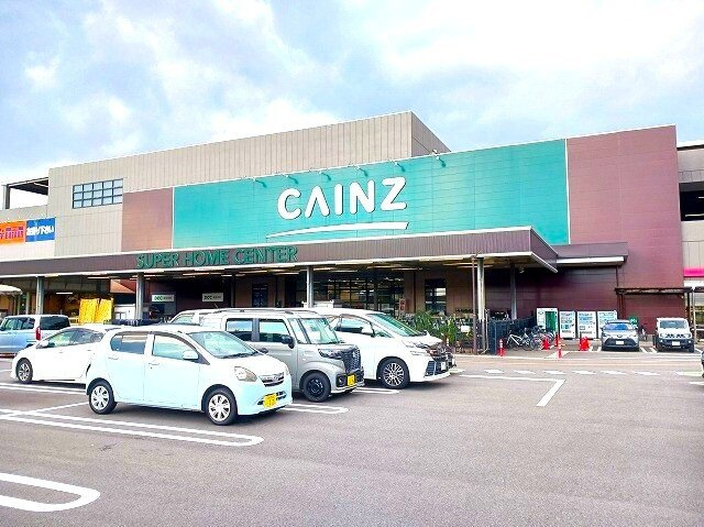 ソレイユⅥの周辺|カインズ名古屋みなと店まで1900m