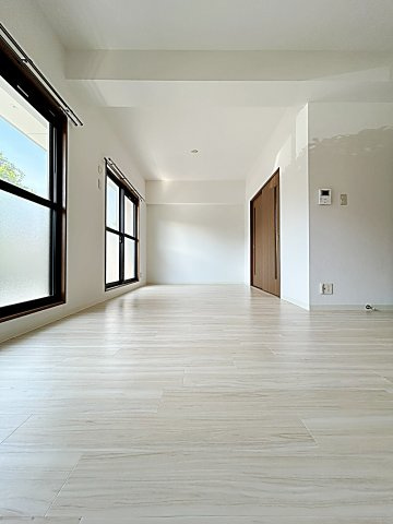 レージュエクセルの居間・リビング