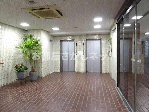 フォンテ青山【おとり物件なし】#学生・社会人にオススメ！初期費用分割払いOK！のその他共用部分|エレベーター　※2021年7月撮影