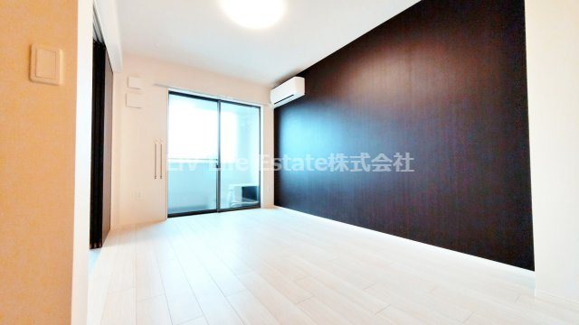 ヴィラ　アルブル　　　旧）東大泉６丁目マンション新築工事の居間・リビング