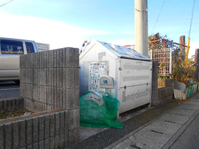レオパレスみどりのその他|ゴミ置き場
