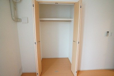 プレッソ・ヴィアーレⅠの収納