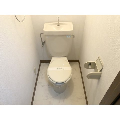 フロンティアⅢ　Ｄ棟のトイレ