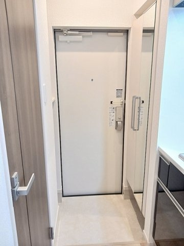 サンセレヴェ橋本の玄関