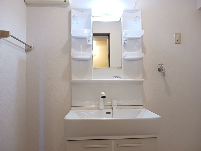 月曜館の洗面所