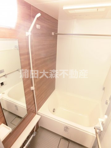クロスレジデンス蒲田Ⅱの浴室|追焚+浴室乾燥機付きのお風呂　バスルーム