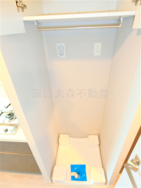 ブランシエスタ糀谷の収納|玄関収納①