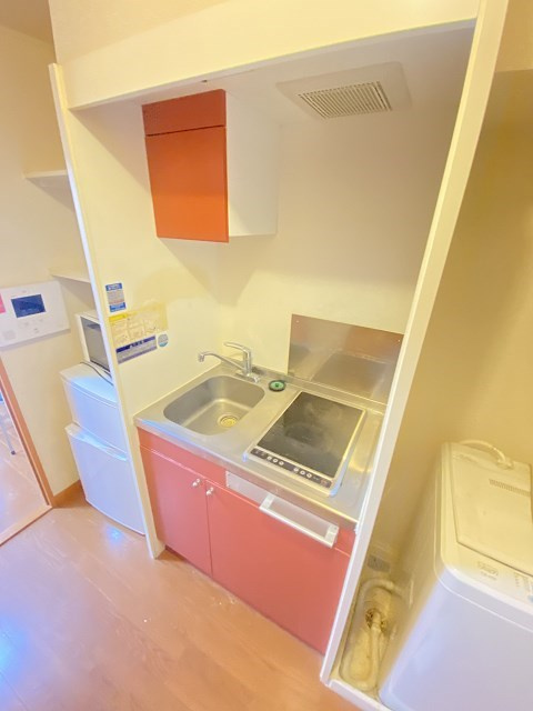 レオパレスProminentのキッチン