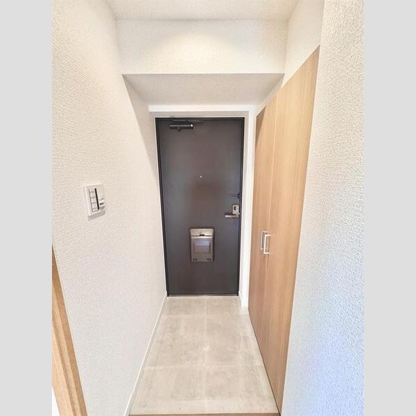 宝マンションサザンスクエア弐番館の玄関