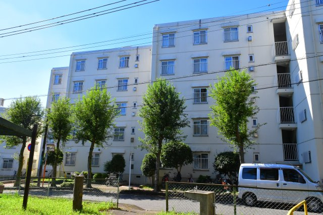 府中市本宿町１丁目の中古マンションの外観