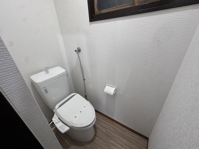 伊藤貸家のトイレ