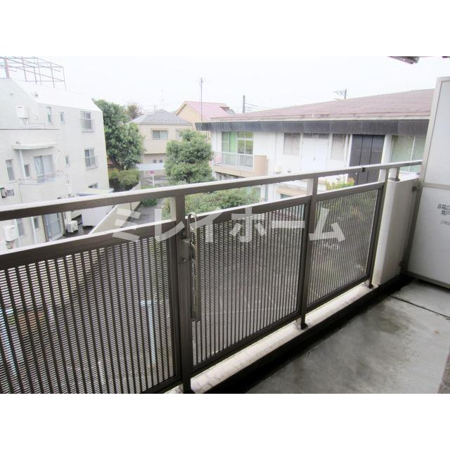 ウッドフィールド久が原のバルコニー