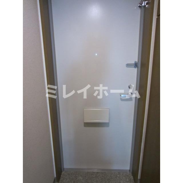 ウッドフィールド久が原の玄関