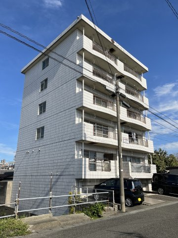 ステーションハイツの外観