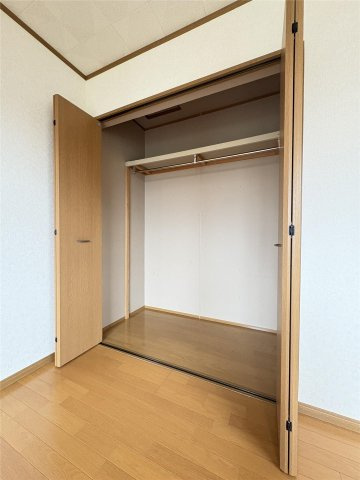 ハイツサンライズＣ棟の収納