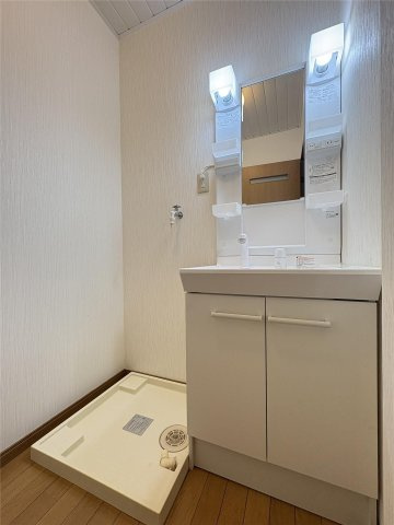 ハイツサンライズＣ棟の独立洗面台