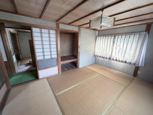 丹波市柏原町上小倉の中古一戸建の和室|2階