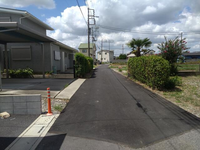 住宅用地・A区画の外観|前面道路