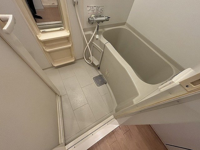 ステージグランデ新川の浴室|きれいなお風呂です