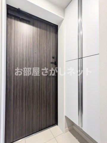 セレヌコート池袋本町の玄関