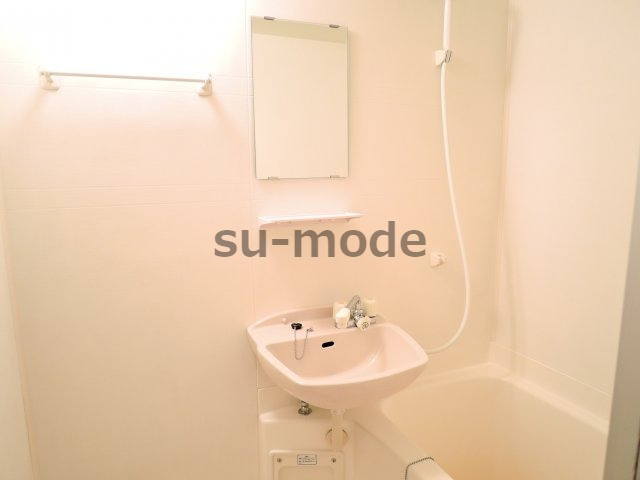 ハイツコンフォールの洗面所