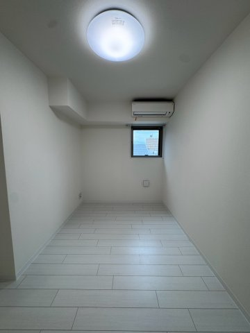 MAXIV梅島DUEの洋室|個人の部屋や寝室として使える洋室です