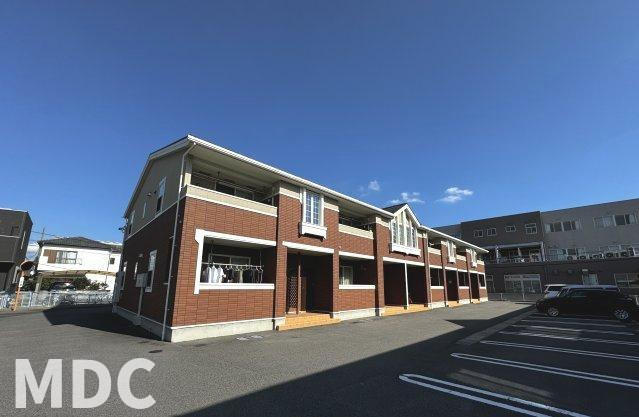 フランメゾン南沖洲Ａの駐車場
