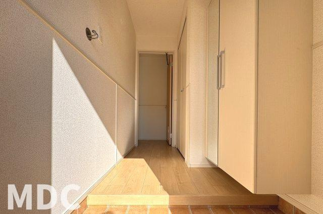 フランメゾン南沖洲Ａの玄関