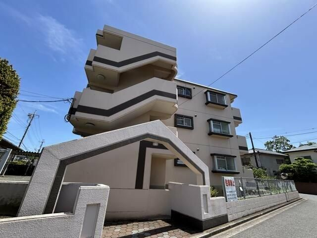 フラワーヒルズの外観